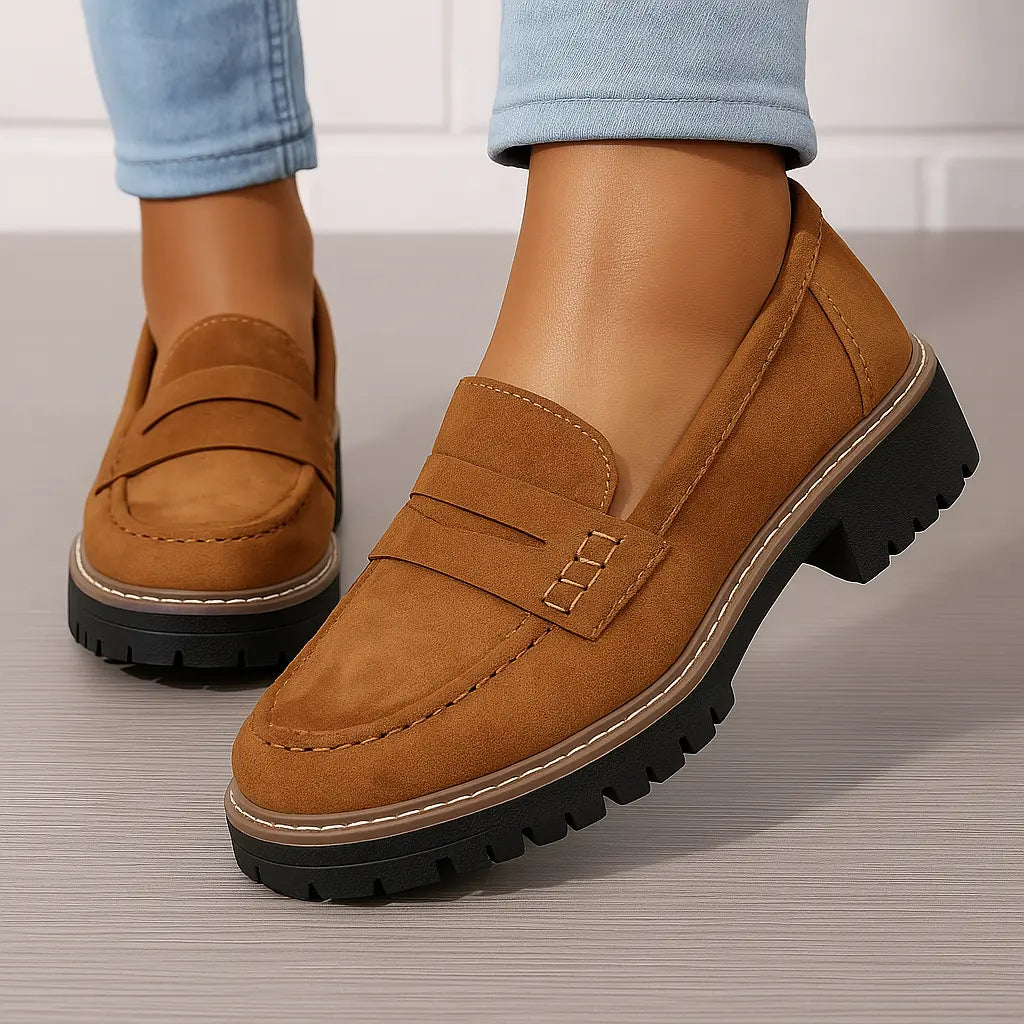 Nadia | Tijdloze Loafers van Suède